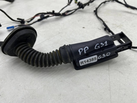 Wiązka BMW 5 G30 G31 F90 17-24r. instalacja przewodów drzwi prawych przednich 9841275 1871175 Wiązka BMW 5 G30 G31 F90 17-24r. instalacja przewodów drzwi prawych przednich 9841275 1871175