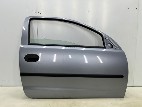 Drzwi Opel Corsa C 3D 00-06 prawe przednie prawy przód 