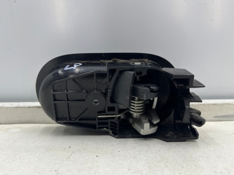 Klamka MITSUBISHI COLT 6 VI Z30 04-12r. wewnętrzna rączka uchwyt drzwi przednia tylna lewa