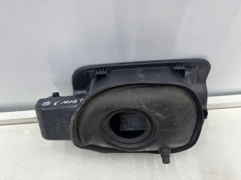 Klapka wlewu paliwa Seat Leon 3 III 5f HB 5Drzwi 12-20r. NIE PRZEBITA 5f4809905b 5f4809905c Klapka wlewu paliwa Seat Leon 3 III 5f HB 5Drzwi 12-20r. NIE PRZEBITA 5f4809905b 5f4809905c