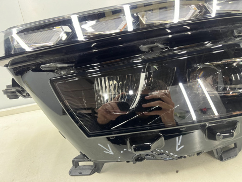 Lampa reflektor Skoda Kamiq 19-23r. LEWA przednia Full LED 658941015d CRYSTAL LIGHTING Lampa reflektor Skoda Kamiq 19-23r. LEWA przednia Full LED 658941015d CRYSTAL LIGHTING