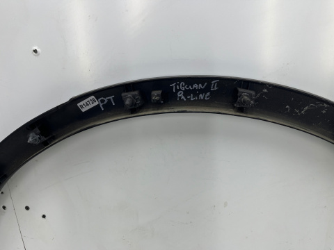 Listwa Tiguan II 5na R-Line 16-24r. prawy tylny rant nadkola błotnika nakładka prawy tył 5na854820k Listwa Tiguan II 5na R-Line 16-24r. prawy tylny rant nadkola błotnika nakładka prawy tył 5na854820k