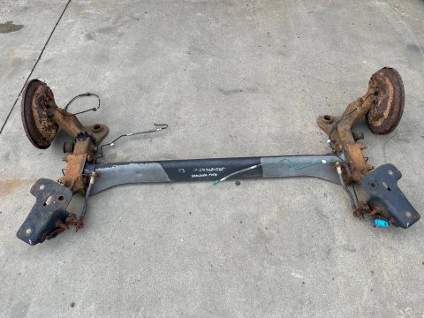 Belka zawieszenia Citroen C3 I 02-09r. oś tylna amortyzatory komplet Belka zawieszenia Citroen C3 I 02-09r. oś tylna amortyzatory komplet