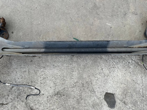 Belka zawieszenia Citroen C3 I 02-09r. oś tylna amortyzatory komplet Belka zawieszenia Citroen C3 I 02-09r. oś tylna amortyzatory komplet