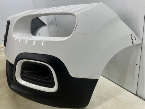 Zderzak przedni Citroen Berlingo IV 4 Multispace 18r.- przód 9816749477 Zderzak przedni Citroen Berlingo IV 4 Multispace 18r.- przód 9816749477