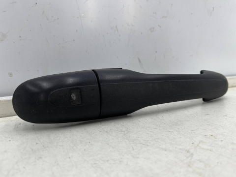 Klamka Mercedes Vito Viano w639 03-14r. lewa przednia zewnętrzna rączka uchwyt drzwi keyless BEZKLUCZYKOWA lewy przód Klamka Mercedes Vito Viano w639 03-14r. lewa przednia zewnętrzna rączka uchwyt drzwi keyless BEZKLUCZYKOWA lewy przód