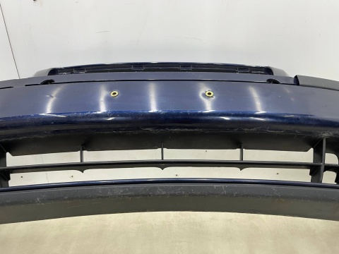 Zderzak przedni Volvo V70 II 2 00-05r. przód spryski 09484239 Zderzak przedni Volvo V70 II 2 00-05r. przód spryski 09484239