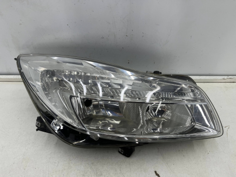 Lampa reflektor Opel Insignia A 08-11r. PRAWA przednia zwykła H1 H7 prawy przód 22831927