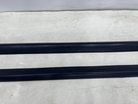 Nakładka progu VW Golf 5 V Touran I 03-09r. LEWA PRAWA listwa progowa zewnętrzna próg KOMPLET 1t0854931b 1t0854932b Nakładka progu VW Golf 5 V Touran I 03-09r. LEWA PRAWA listwa progowa zewnętrzna próg KOMPLET 1t0854931b 1t0854932b
