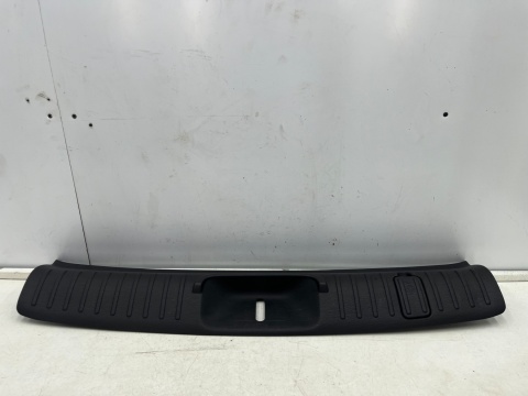 Tapicerka Chrysler PT Cruiser 00-10r. próg bagażnika osłona pasa tylnego nakładka orj37trmah-a Tapicerka Chrysler PT Cruiser 00-10r. próg bagażnika osłona pasa tylnego nakładka orj37trmah-a