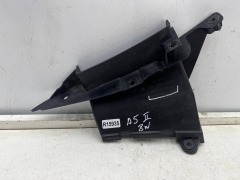 Kanał powietrza Audi A5 8w F5 + Sportback 16r.- prawa kierownica zderzaka chłodzenia hamulców 8w6121763 Kanał powietrza Audi A5 8w F5 + Sportback 16r.- prawa kierownica zderzaka chłodzenia hamulców 8w6121763