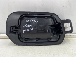 Klapka wlewu paliwa VW Passat B8 Arteon 14r.- cała nie przebita 3g8809117a
