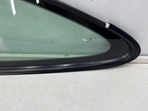 Szyba boczna Porsche 911 VII 991 Coupe 11-19r. trójkąt listwa karoseryjna lewa tylna lewy tył oryginalna 991543111 Szyba boczna Porsche 911 VII 991 Coupe 11-19r. trójkąt listwa karoseryjna lewa tylna lewy tył oryginalna 991543111