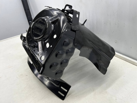 Ćwiartka Opel Astra K V 15-22r. lewy przedni fartuch kielich poszycie NOWE ORYGINALNE lewy przód 39186457 Ćwiartka Opel Astra K V 15-22r. lewy przedni fartuch kielich poszycie NOWE ORYGINALNE lewy przód 39186457