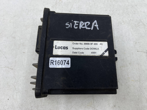 Komputer silnika Ford Sierra 82-94r. sterownik ECU 89bb-9f480-ad