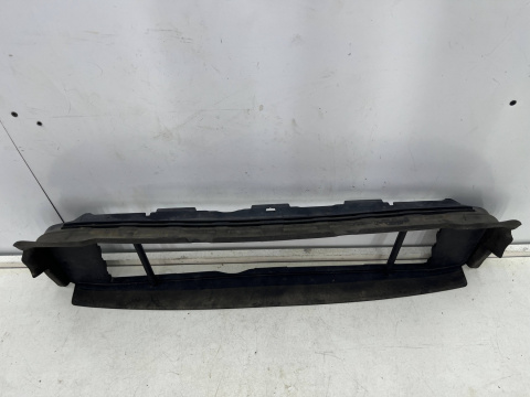 Osłona chłodnicy Ford Focus MK3 LIFT 14-19r. osłona kierownica wlot powietrza pasa przedniego atrapy f1eb-8475-a Osłona chłodnicy Ford Focus MK3 LIFT 14-19r. osłona kierownica wlot powietrza pasa przedniego atrapy f1eb-8475-a