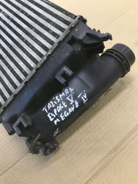 Chłodnica intercoolera Renault Scenic 4 IV Espace 5 V Megane 4 IV 16-22r. 1.6 dCi TCe Intercooler powietrza doładowującego 14496 Chłodnica intercoolera Renault Scenic 4 IV Espace 5 V Megane 4 IV 16-22r. 1.6 dCi TCe Intercooler powietrza doładowującego 14496