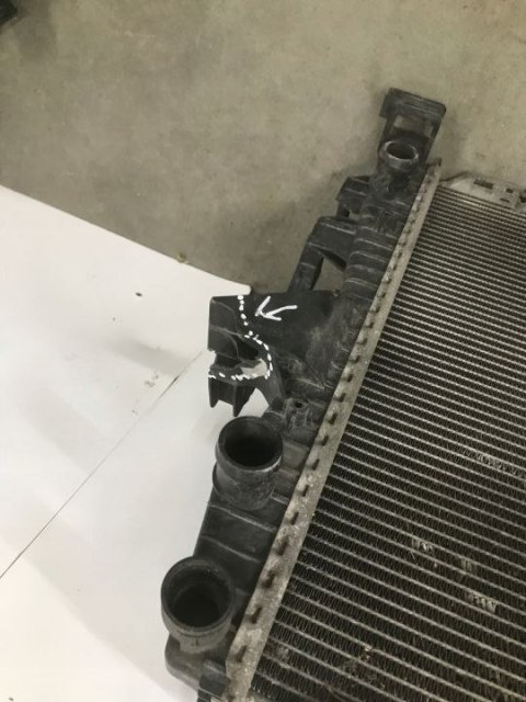 Chłodnica wody Vw Transporter T5 Multivan 03-15r. 1.9 tdi 2.0 tdi ORYGINALNA SZCZELNA 7H0121253F