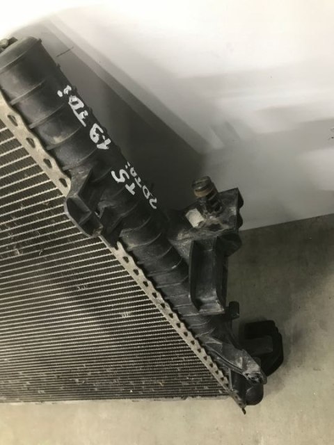 Chłodnica wody Vw Transporter T5 Multivan 03-15r. 1.9 tdi 2.0 tdi ORYGINALNA SZCZELNA 7H0121253F