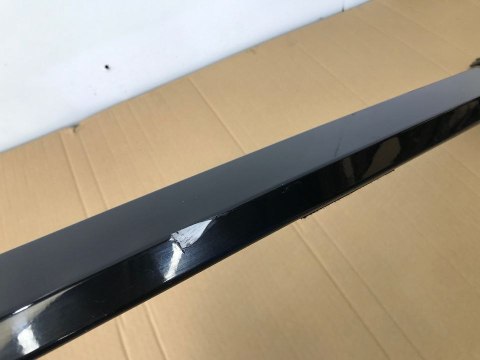 Listwa Hyundai Tucson 4 IV 20r.- blenda nakładka klapy bagażnika nad światłem 87311-N7000 Listwa Hyundai Tucson 4 IV 20r.- blenda nakładka klapy bagażnika nad światłem 87311-N7000