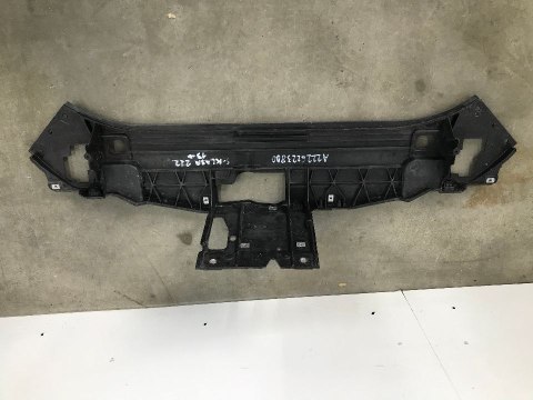 Pas przedni Mercedes w222 s-klasa 13-20r. górne wzmocnienie pasa osłona a2226223800 Pas przedni Mercedes w222 s-klasa 13-20r. górne wzmocnienie pasa osłona a2226223800