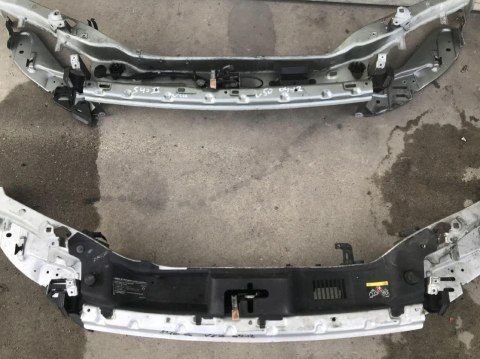 Pas przedni Volvo V50 S40 II 04-12r. wzmocnienie ramka okular reflektora oryginalne Pas przedni Volvo V50 S40 II 04-12r. wzmocnienie ramka okular reflektora oryginalne