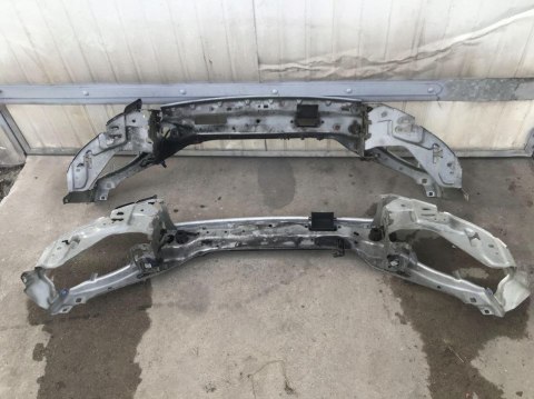 Pas przedni Volvo V50 S40 II 04-12r. wzmocnienie ramka okular reflektora oryginalne Pas przedni Volvo V50 S40 II 04-12r. wzmocnienie ramka okular reflektora oryginalne