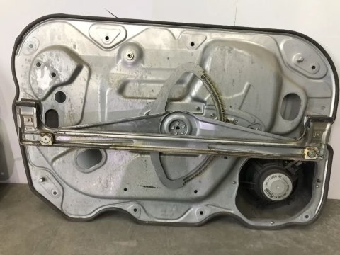 Podnośnik szyb Ford C-Max I MK1 03-10r. prawy przedni mechanizm podnoszenia szyby pasażera prawy przód 7m51r203a28ba Podnośnik szyb Ford C-Max I MK1 03-10r. prawy przedni mechanizm podnoszenia szyby pasażera prawy przód 7m51r203a28ba