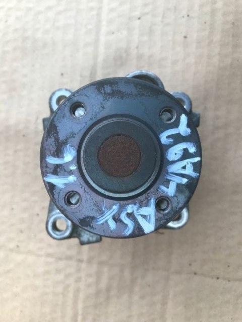 Pompa wody Mitsubishi ASX I Lancer VIII 10r.- 1.6b 16v benzyna kod silnika 4A92 Pompa wody Mitsubishi ASX I Lancer VIII 10r.- 1.6b 16v benzyna kod silnika 4A92