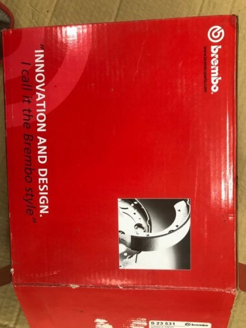 Szczęki hamulcowe Citroen Nemo Bipper Fiorino III Qubo Punto Adam Corsa D Corsa E NOWY tylny zestaw szczęk tył komplet BREMBO s2