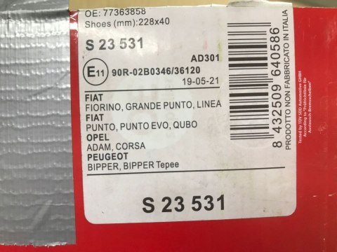 Szczęki hamulcowe Citroen Nemo Bipper Fiorino III Qubo Punto Adam Corsa D Corsa E NOWY tylny zestaw szczęk tył komplet BREMBO s2