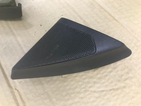 Zaślepka głośnika Opel Insignia A 08-17r. osłona trójkąt drzwi lusterka KOMPLET Zaślepka głośnika Opel Insignia A 08-17r. osłona trójkąt drzwi lusterka KOMPLET