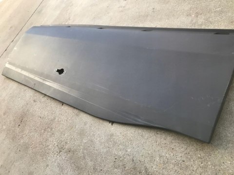 Listwa Iveco Daily 4 IV dolna boczna lewa nakładka karoserii dolna środkowa 2014r.-&gt; 5801811475 5801811454