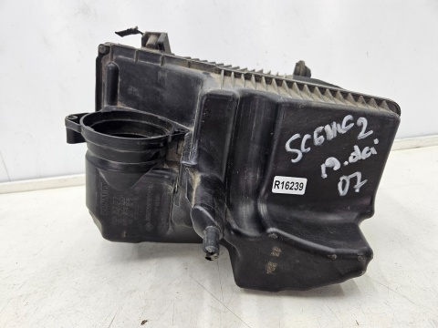 Obudowa filtra powietrza Renault MEGANE 2 II SCENIC 2 II 1.9dci 8200545280 4610085903 Obudowa filtra powietrza Renault MEGANE 2 II SCENIC 2 II 1.9dci 8200545280 4610085903