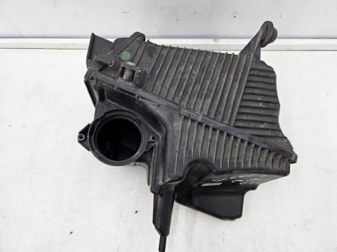 Obudowa filtra powietrza Renault MEGANE 2 II SCENIC 2 II 1.9dci 8200545280 4610085903 Obudowa filtra powietrza Renault MEGANE 2 II SCENIC 2 II 1.9dci 8200545280 4610085903