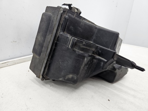 Obudowa filtra powietrza Renault MEGANE 2 II SCENIC 2 II 1.9dci 8200545280 4610085903 Obudowa filtra powietrza Renault MEGANE 2 II SCENIC 2 II 1.9dci 8200545280 4610085903