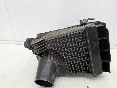 Obudowa filtra powietrza Renault MEGANE 2 II SCENIC 2 II 1.9dci 8200545280 4610085903 Obudowa filtra powietrza Renault MEGANE 2 II SCENIC 2 II 1.9dci 8200545280 4610085903