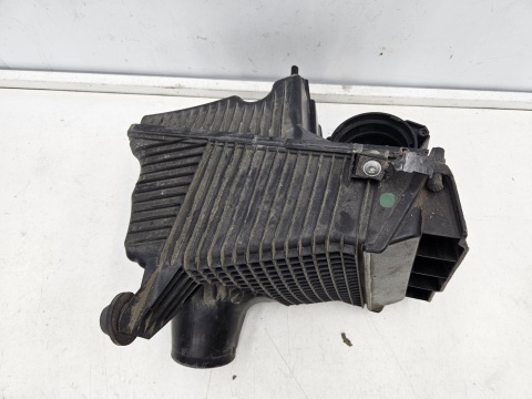 Obudowa filtra powietrza Renault MEGANE 2 II SCENIC 2 II 1.9dci 8200545280 4610085903 Obudowa filtra powietrza Renault MEGANE 2 II SCENIC 2 II 1.9dci 8200545280 4610085903