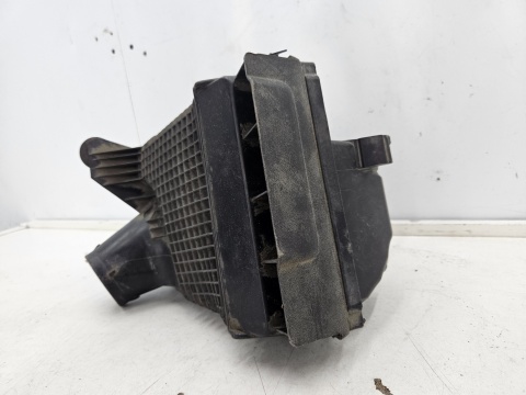 Obudowa filtra powietrza Renault MEGANE 2 II SCENIC 2 II 1.9dci 8200545280 4610085903 Obudowa filtra powietrza Renault MEGANE 2 II SCENIC 2 II 1.9dci 8200545280 4610085903