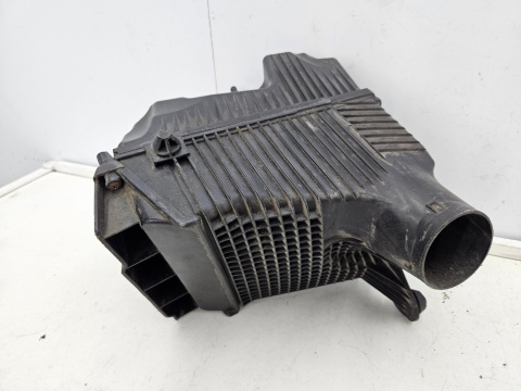 Obudowa filtra powietrza Renault MEGANE 2 II SCENIC 2 II 1.9dci 8200545280 4610085903 Obudowa filtra powietrza Renault MEGANE 2 II SCENIC 2 II 1.9dci 8200545280 4610085903