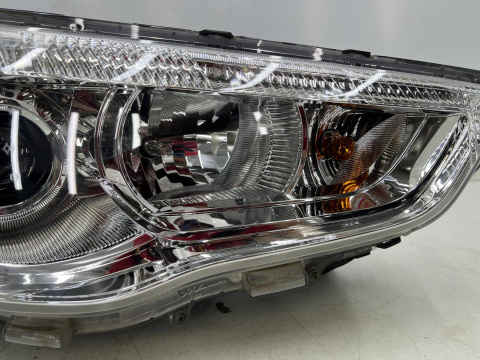 Lampa reflektor Mitsubishi ASX I Outlander Sport 10-19r. prawa przednia SOCZEWKA H11 HB3 Europa oryginalna prawy przód Lampa reflektor Mitsubishi ASX I Outlander Sport 10-19r. prawa przednia SOCZEWKA H11 HB3 Europa oryginalna prawy przód