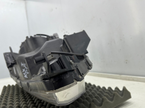 Lampa reflektor Mitsubishi ASX I Outlander Sport 10-19r. prawa przednia SOCZEWKA H11 HB3 Europa oryginalna prawy przód Lampa reflektor Mitsubishi ASX I Outlander Sport 10-19r. prawa przednia SOCZEWKA H11 HB3 Europa oryginalna prawy przód