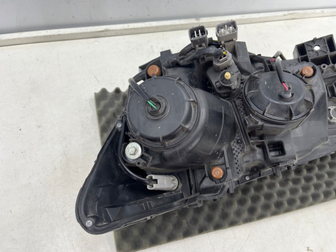 Lampa reflektor Mitsubishi ASX I Outlander Sport 10-19r. prawa przednia SOCZEWKA H11 HB3 Europa oryginalna prawy przód Lampa reflektor Mitsubishi ASX I Outlander Sport 10-19r. prawa przednia SOCZEWKA H11 HB3 Europa oryginalna prawy przód