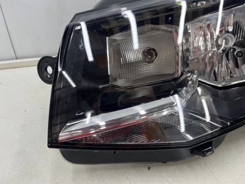 Lampa reflektor VW Transporter T6 Multivan Caravelle 15-19r. przedLIFT LEWA przednia zwykła H4 lewy przód 7e1941015l Lampa reflektor VW Transporter T6 Multivan Caravelle 15-19r. przedLIFT LEWA przednia zwykła H4 lewy przód 7e1941015l