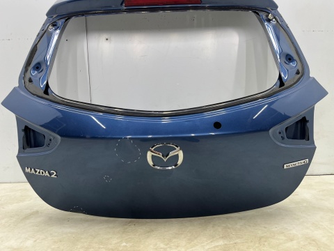 Klapa bagażnika Mazda 2 III DJ 14r.- Klapa bagażnika Mazda 2 III DJ 14r.-