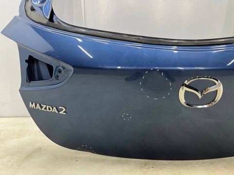 Klapa bagażnika Mazda 2 III DJ 14r.- Klapa bagażnika Mazda 2 III DJ 14r.-