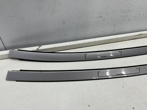 Listwa BMW E92 Coupe 04-12r. dachowa prawa lewa nakładka KOMPLET z zaślepkami 354/7 Titansliber Metallic 7119707 7119708 Listwa BMW E92 Coupe 04-12r. dachowa prawa lewa nakładka KOMPLET z zaślepkami 354/7 Titansliber Metallic 7119707 7119708