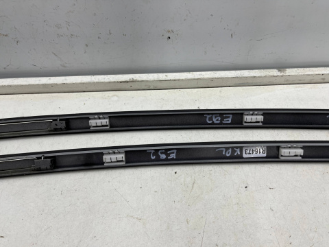 Listwa BMW E92 Coupe 04-12r. dachowa prawa lewa nakładka KOMPLET z zaślepkami 354/7 Titansliber Metallic 7119707 7119708 Listwa BMW E92 Coupe 04-12r. dachowa prawa lewa nakładka KOMPLET z zaślepkami 354/7 Titansliber Metallic 7119707 7119708