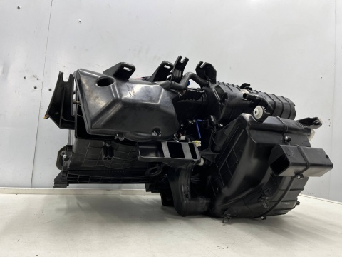 Nagrzewnica Hyundai i30 I FD 07-12r. wersja z KLIMĄ obudowa chłodnicy wody parownik klimatyzacji Nagrzewnica Hyundai i30 I FD 07-12r. wersja z KLIMĄ obudowa chłodnicy wody parownik klimatyzacji