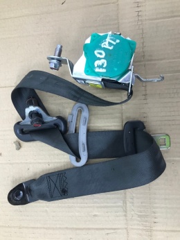 Pas bezpieczeństwa hyundai I30 prawy tył HB 1 I 07-12 czarny